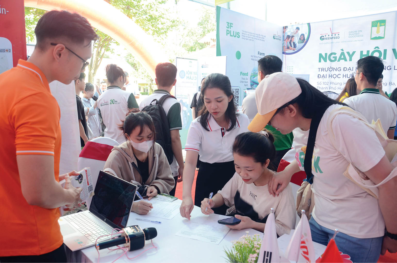 Kết nối thị trường làm việc nước ngoài