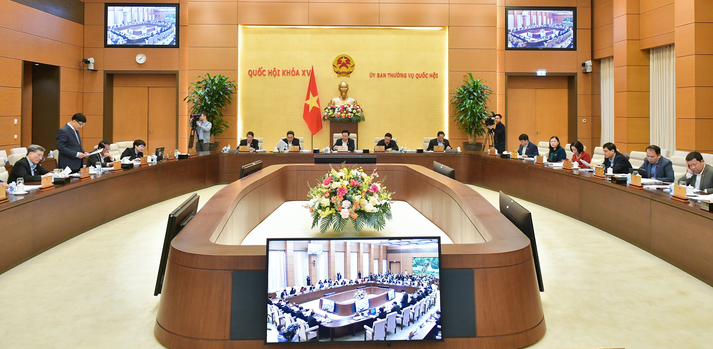 Ủy ban Thường vụ Quốc hội cho ý kiến về việc giải trình, tiếp thu, chỉnh lý dự thảo Luật Đất đai sửa đổi 

​