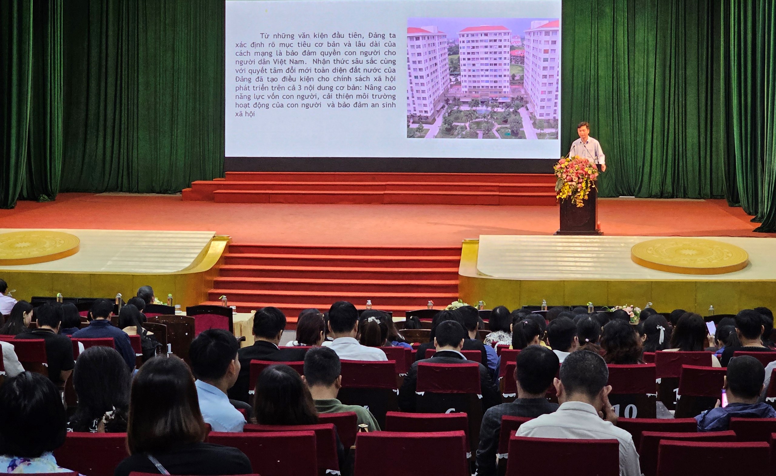 Học tập, quán triệt nội dung Hội nghị Trung ương 8 khóa XIII