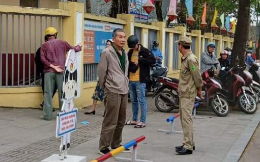 Nhân rộng mô hình “Phụ huynh tự quản về an toàn giao thông- trật tự đô thị”