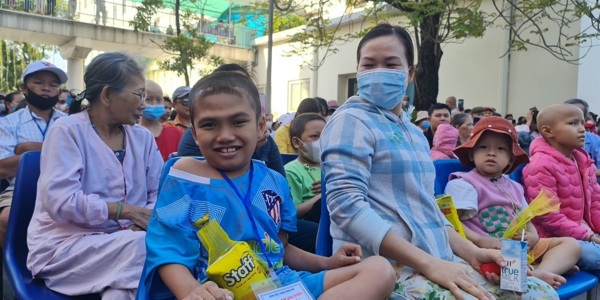 Xuân yêu thương  cho bệnh nhân Khoa Ung bướu