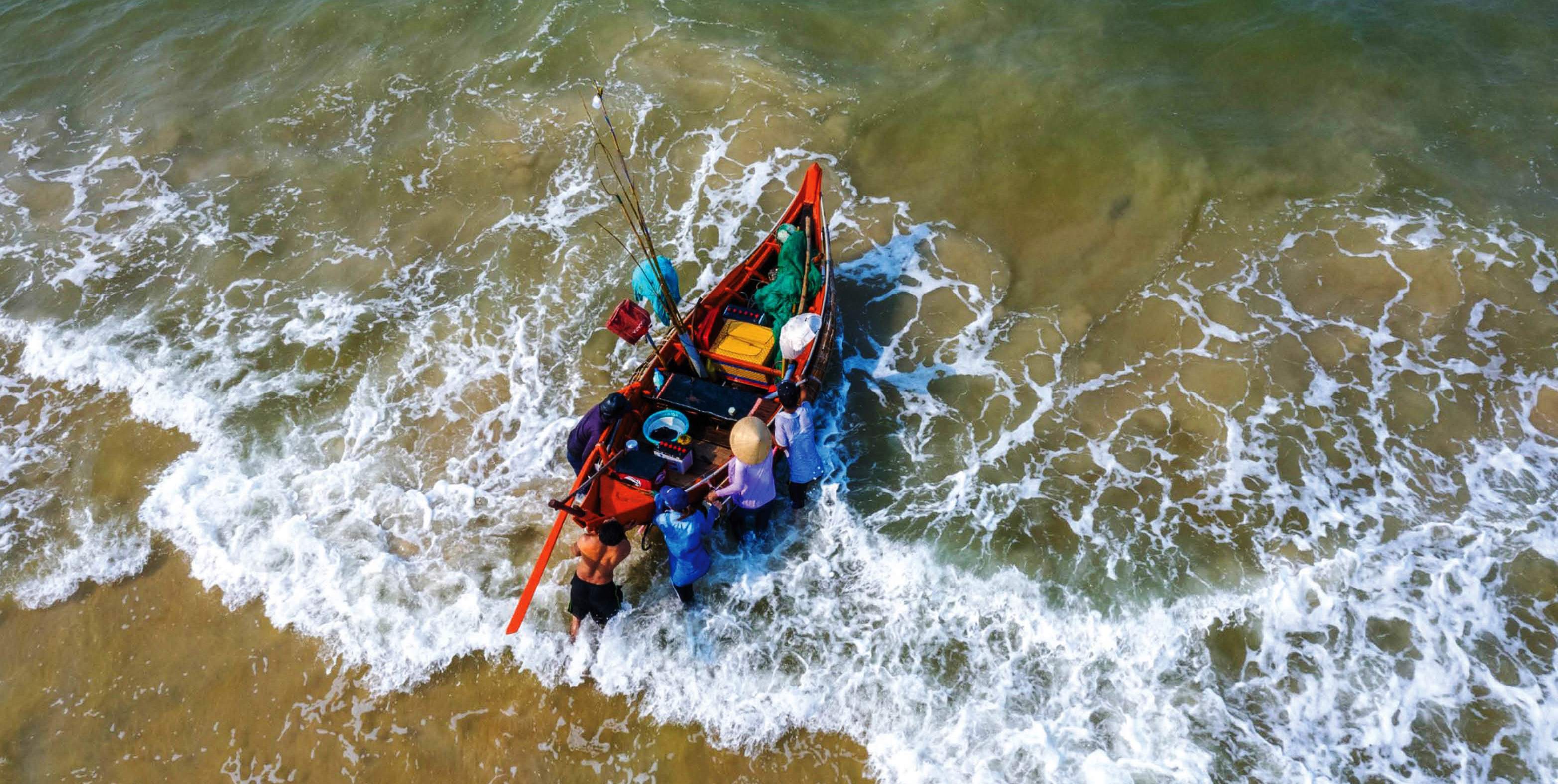 Đời neo bên chân sóng