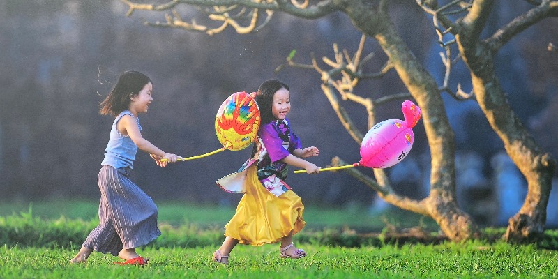 Muôn màu “Những nẻo đường xuân”