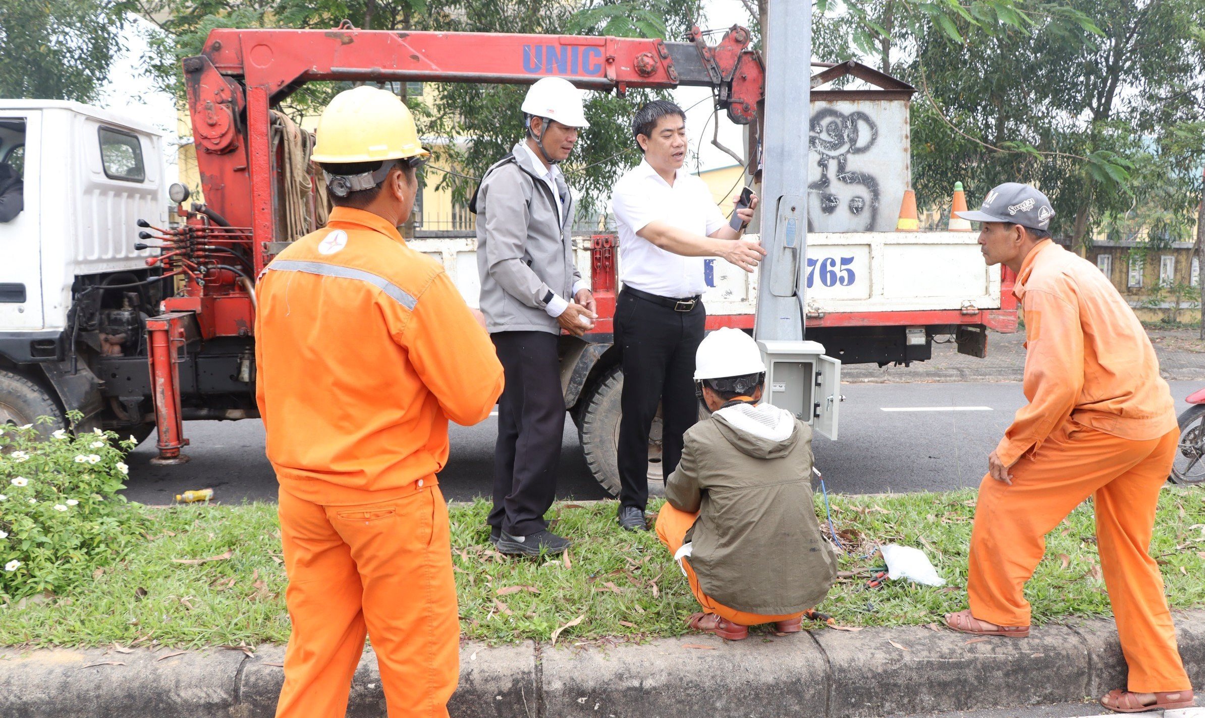 Nhiều công trình, hoạt động mừng Xuân mới