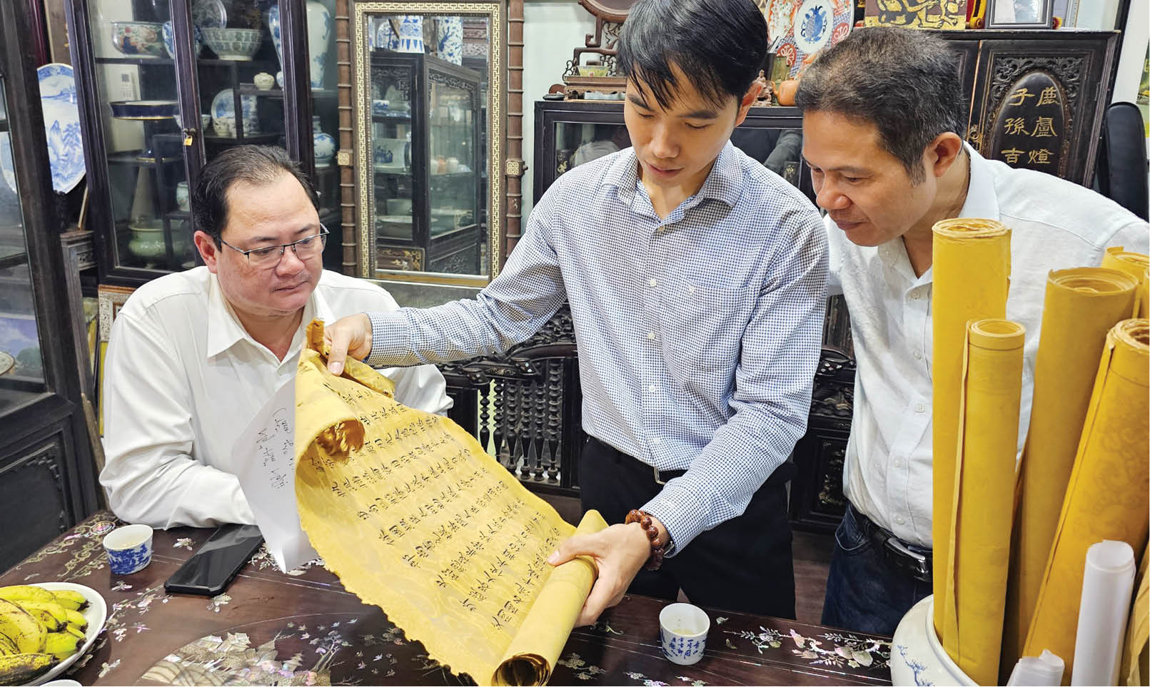 Sắc phong quý về lại chốn xưa