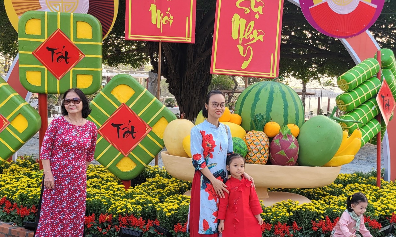 Rực rỡ Hội Xuân Giáp Thìn