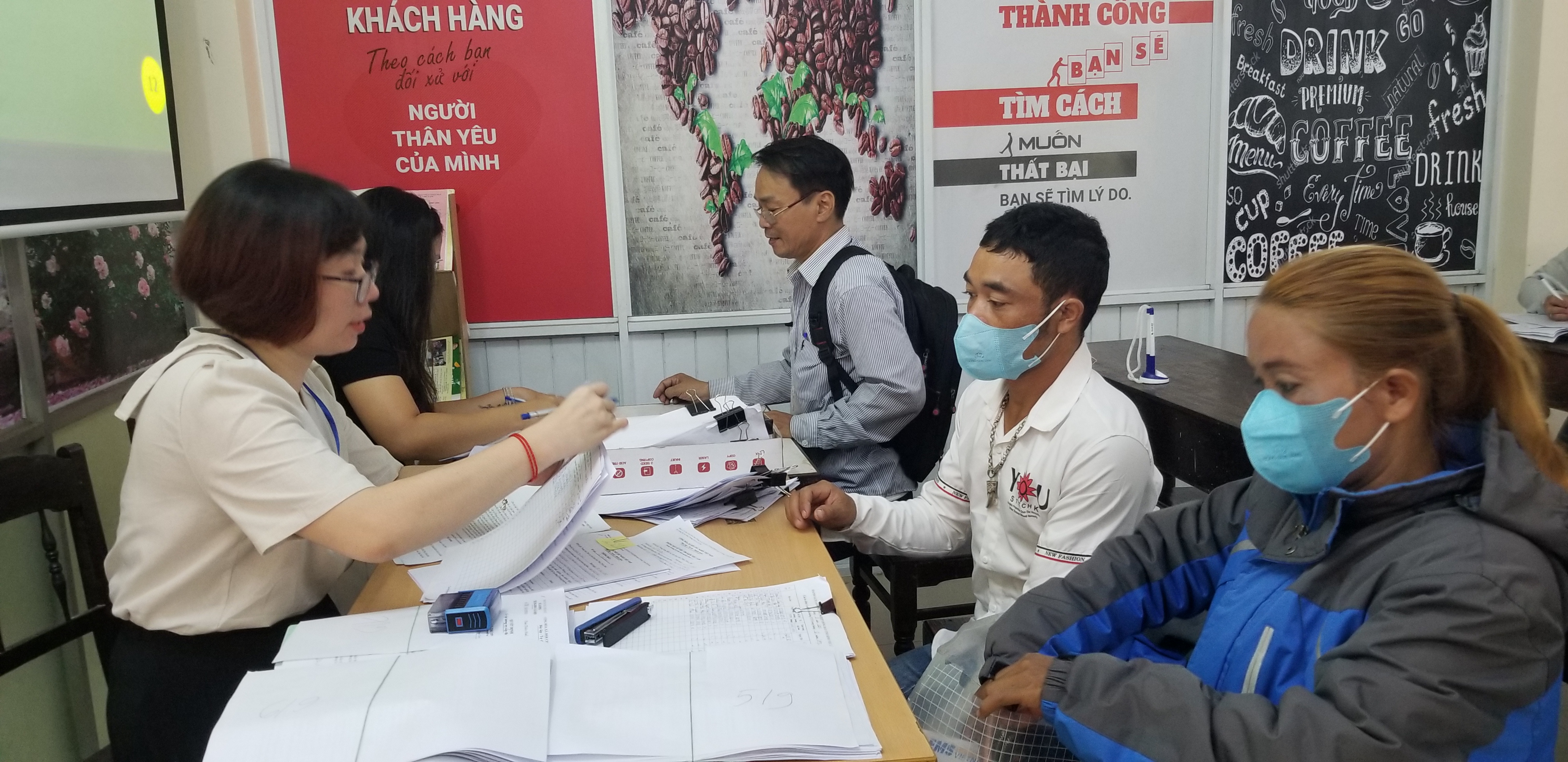 Hơn 1 200 vị trí cần tuyển dụng trong Tháng giao dịch việc làm