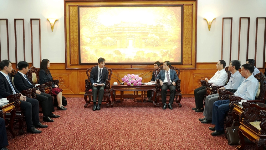 Bí thư Tỉnh ủy Lê Trường Lưu, Chủ tịch UBND tỉnh Nguyễn Văn Phương tiếp lãnh đạo Aeon Mall Việt Nam