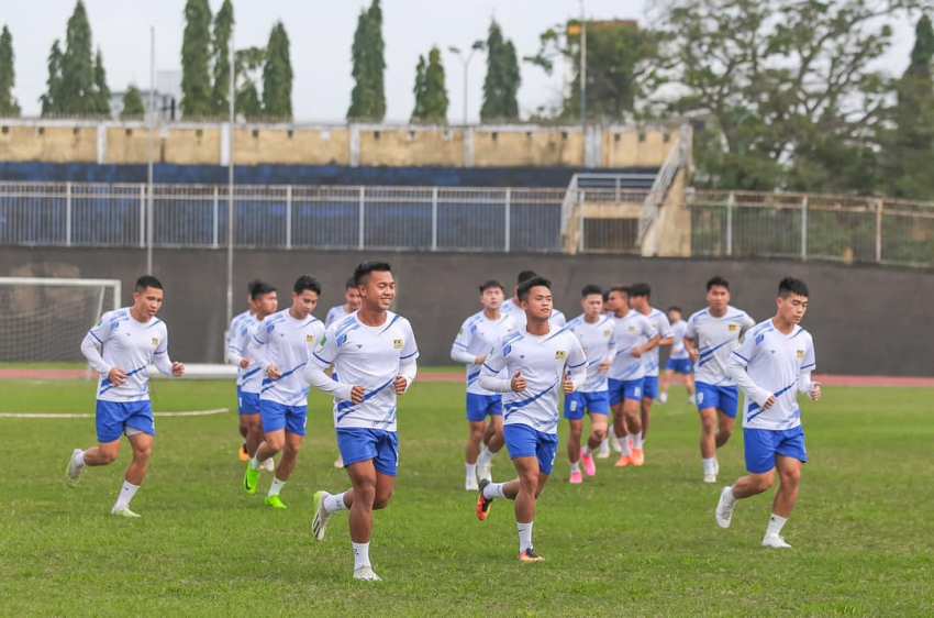 “Xông đất” sân Tự Do mùng 4 tết, CLB Huế quyết tâm thắng trận đầu năm