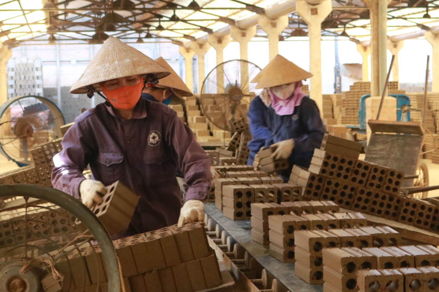 Công ty CP Xây lắp Thừa Thiên Huế ra quân sản xuất đầu năm