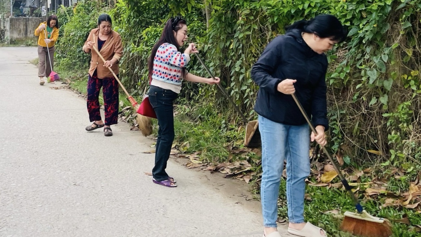 Tổng dọn vệ sinh, làm sạch phố phường