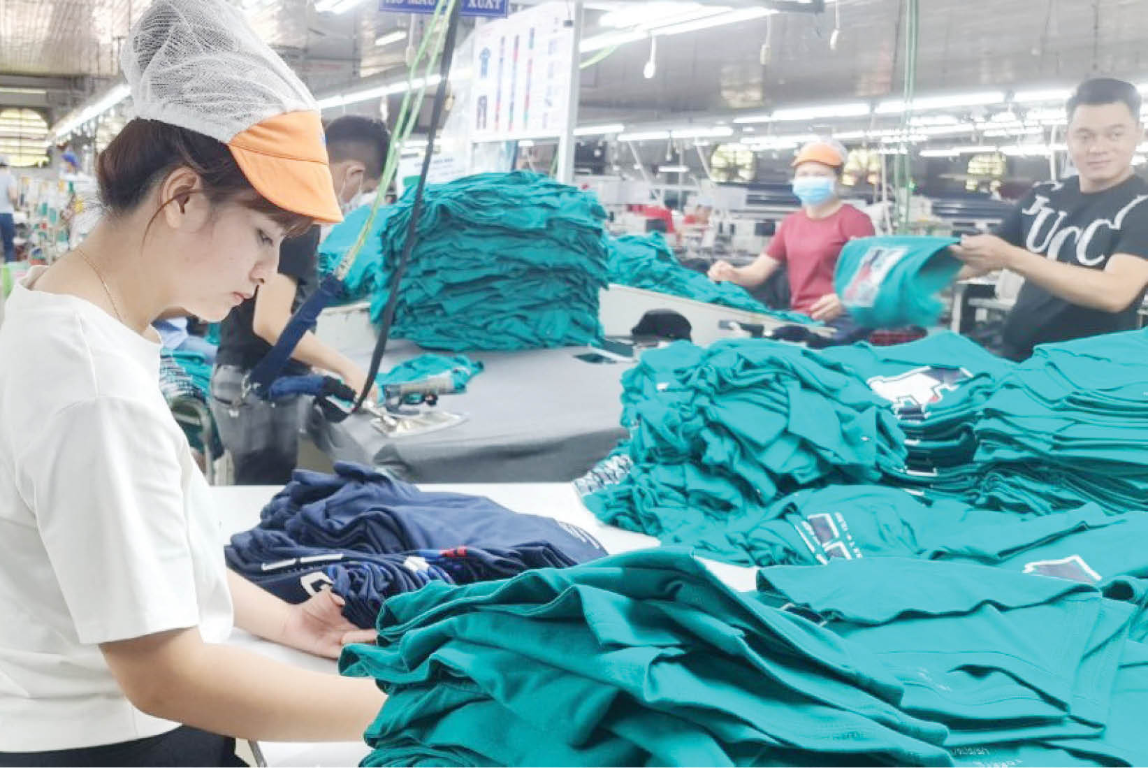 Doanh nghiệp tăng tốc sản xuất đầu năm