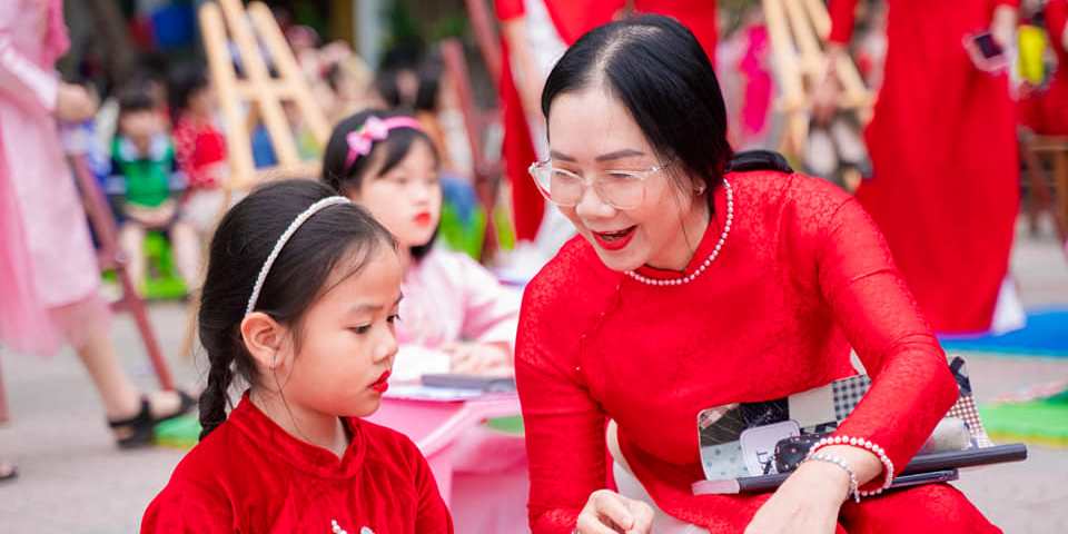 Tạo động lực nâng cao chất lượng giảng dạy cho đội ngũ giáo viên