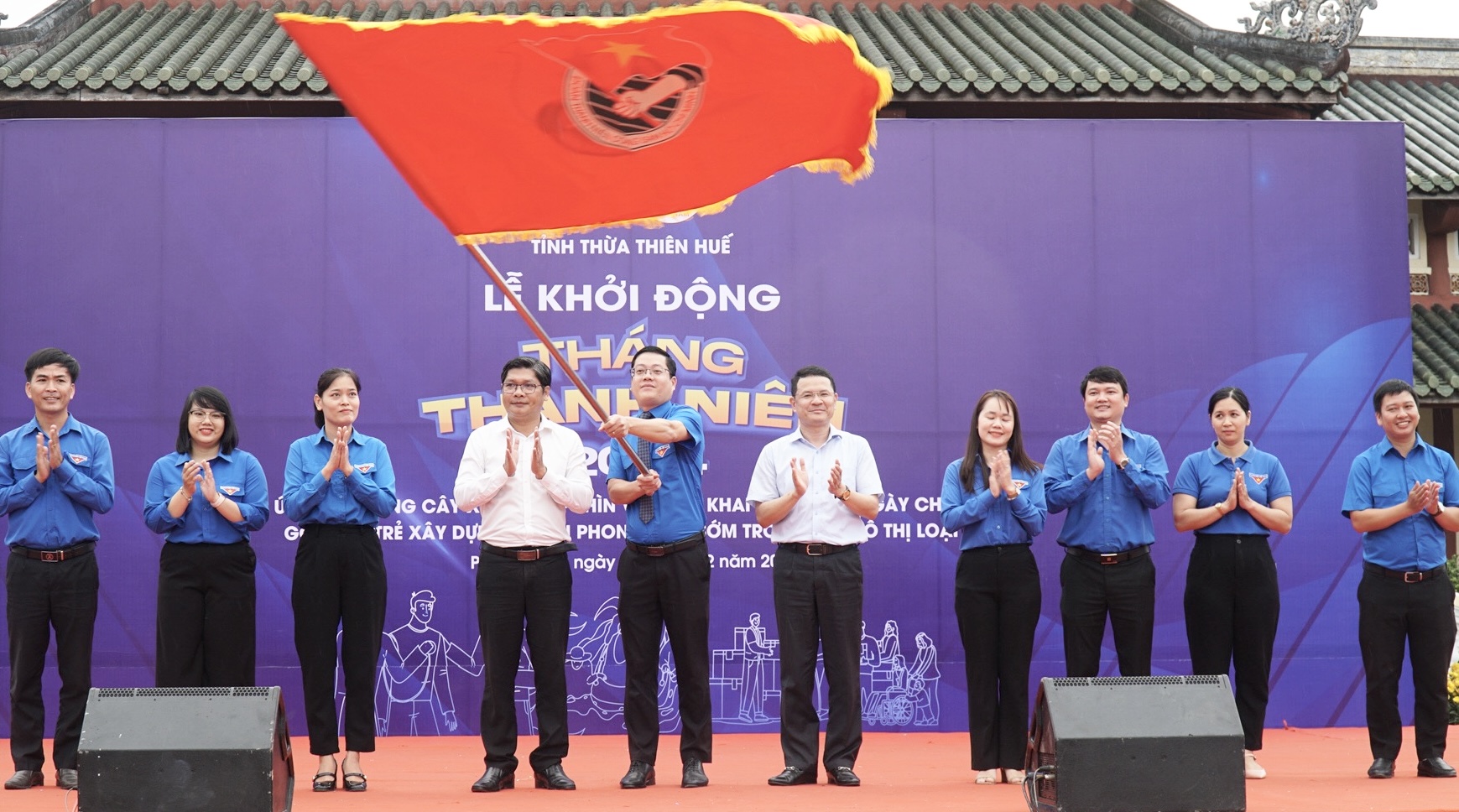 Tuổi trẻ xung kích, tình nguyện vì cuộc sống cộng đồng