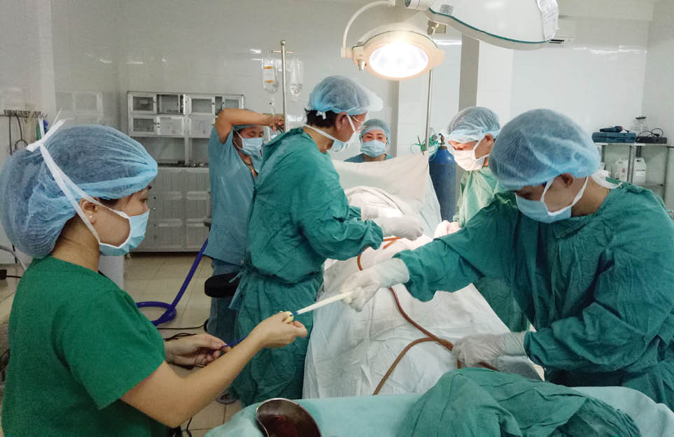 Chú trọng chất lượng đội ngũ, phấn đấu nâng hạng bệnh viện