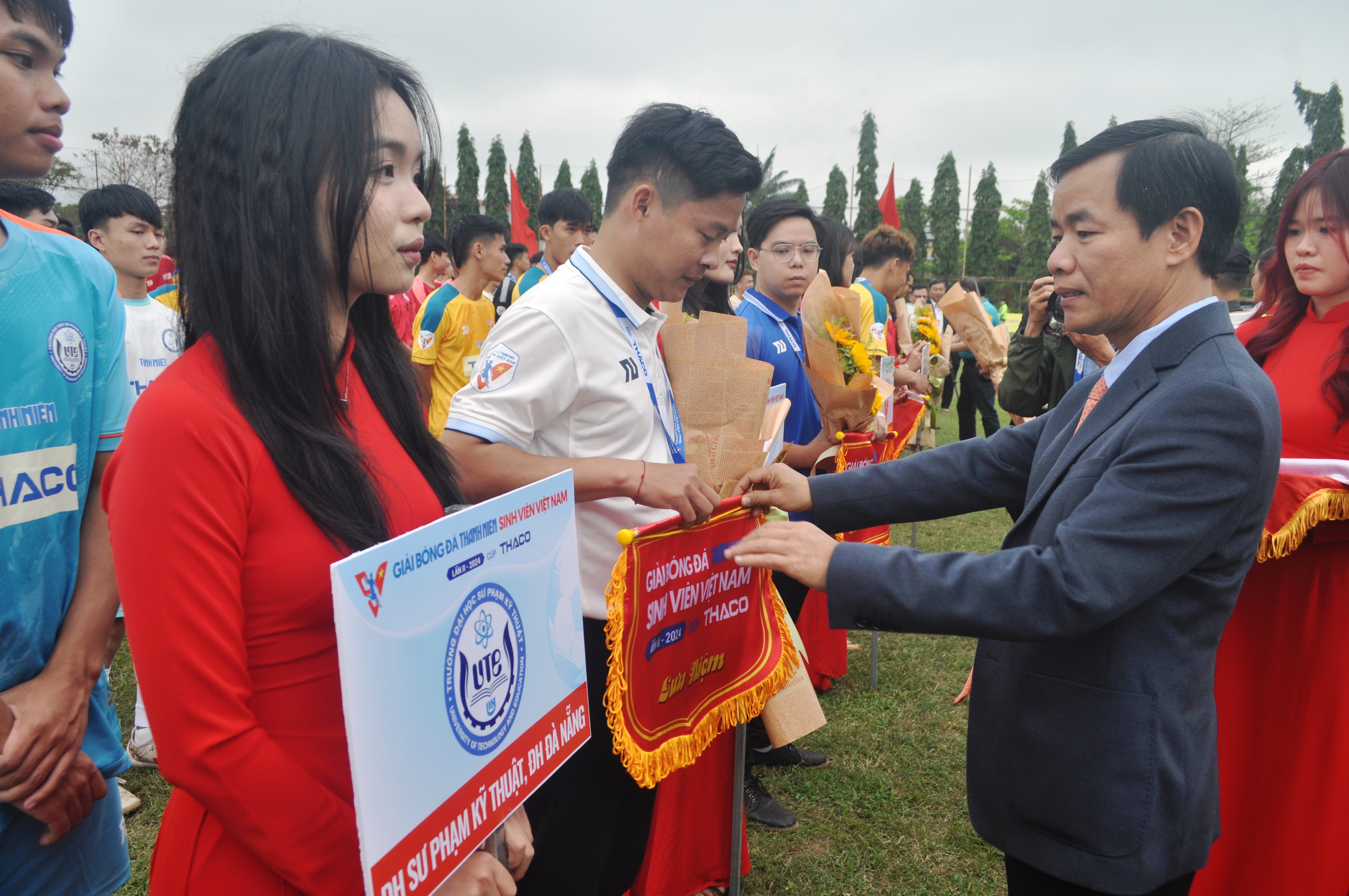 Khai mạc vòng loại Giải bóng đá Thanh Niên sinh viên Việt Nam lần II