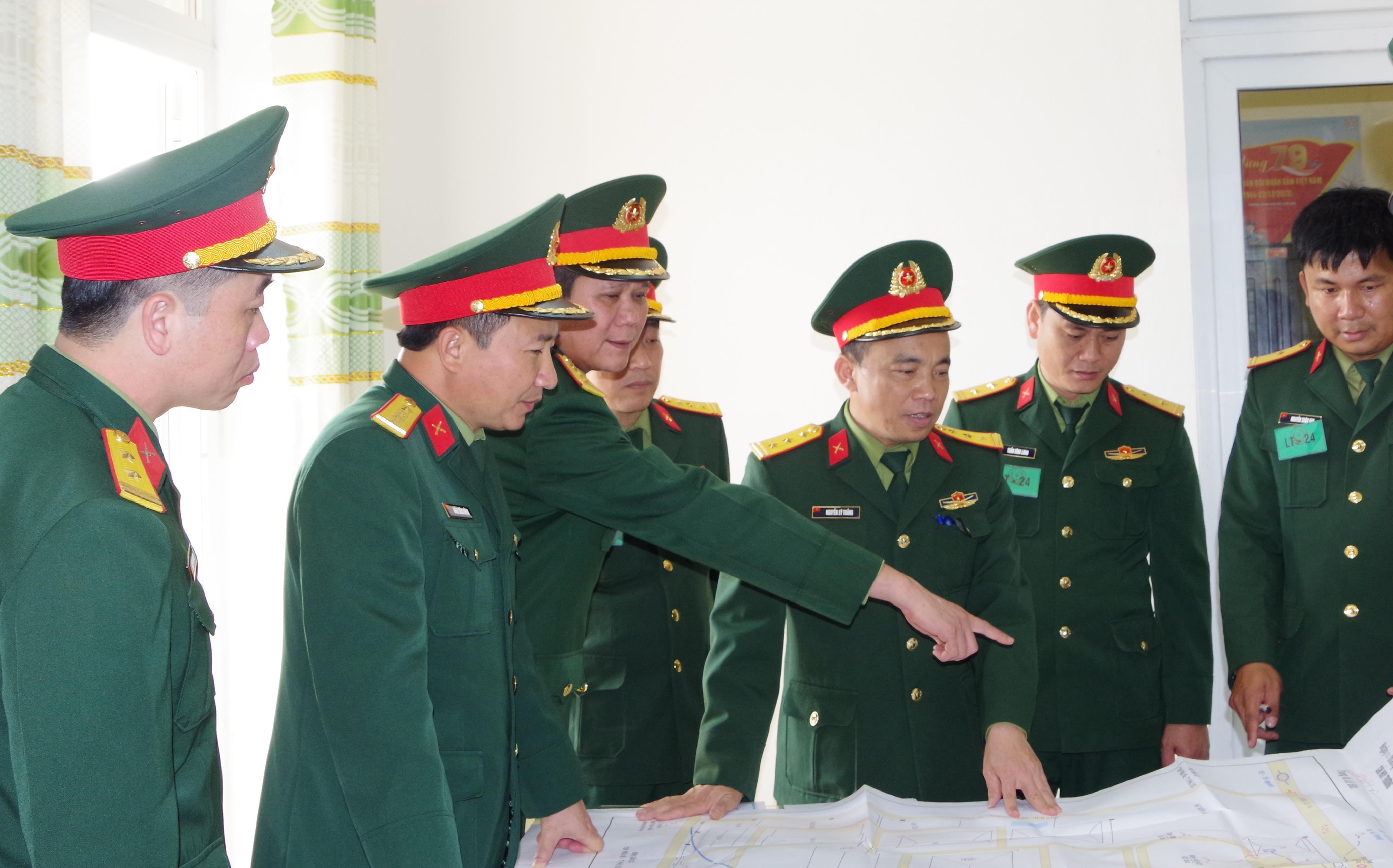 Bộ tư lệnh Quân khu Kiểm tra công tác luyện tập, sẵn sàng chiến đấu