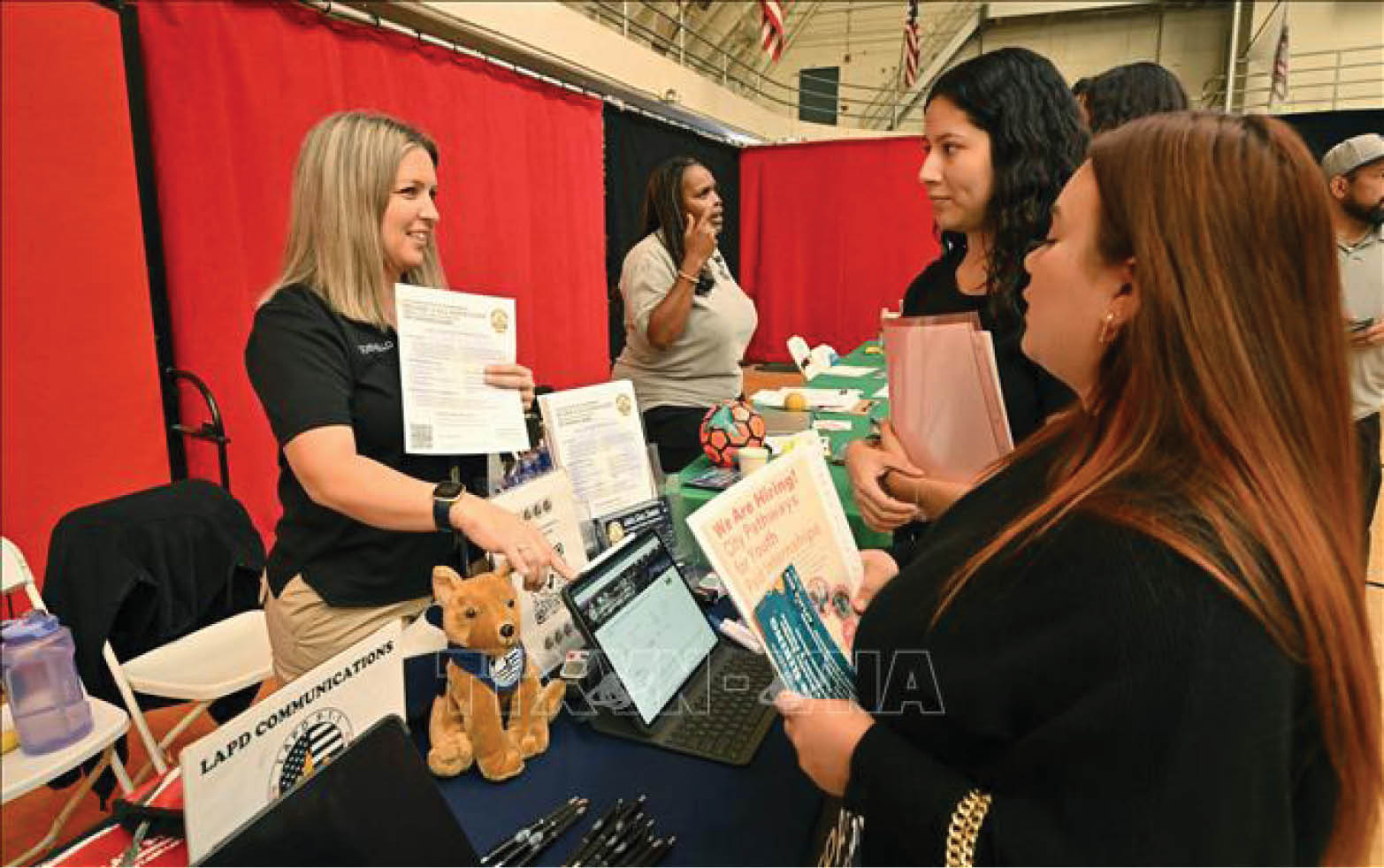 Ngân hàng Thế giới WB  GDP toàn cầu có thể tăng hơn 20 nhờ thu hẹp khoảng cách giới