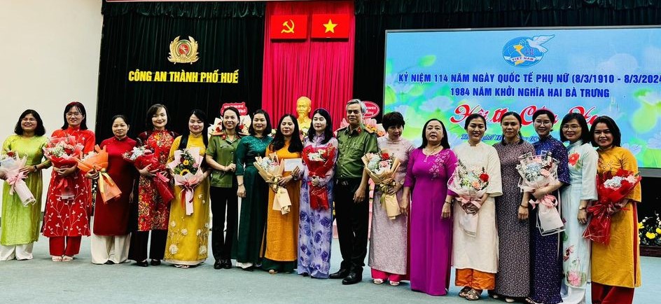 Công an TP Huế Sôi nổi các hoạt động Ngày Quốc tế Phụ nữ 8 3