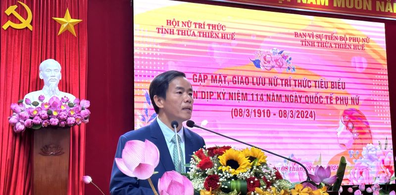 Ghi nhận sự đóng góp của những nữ trí thức