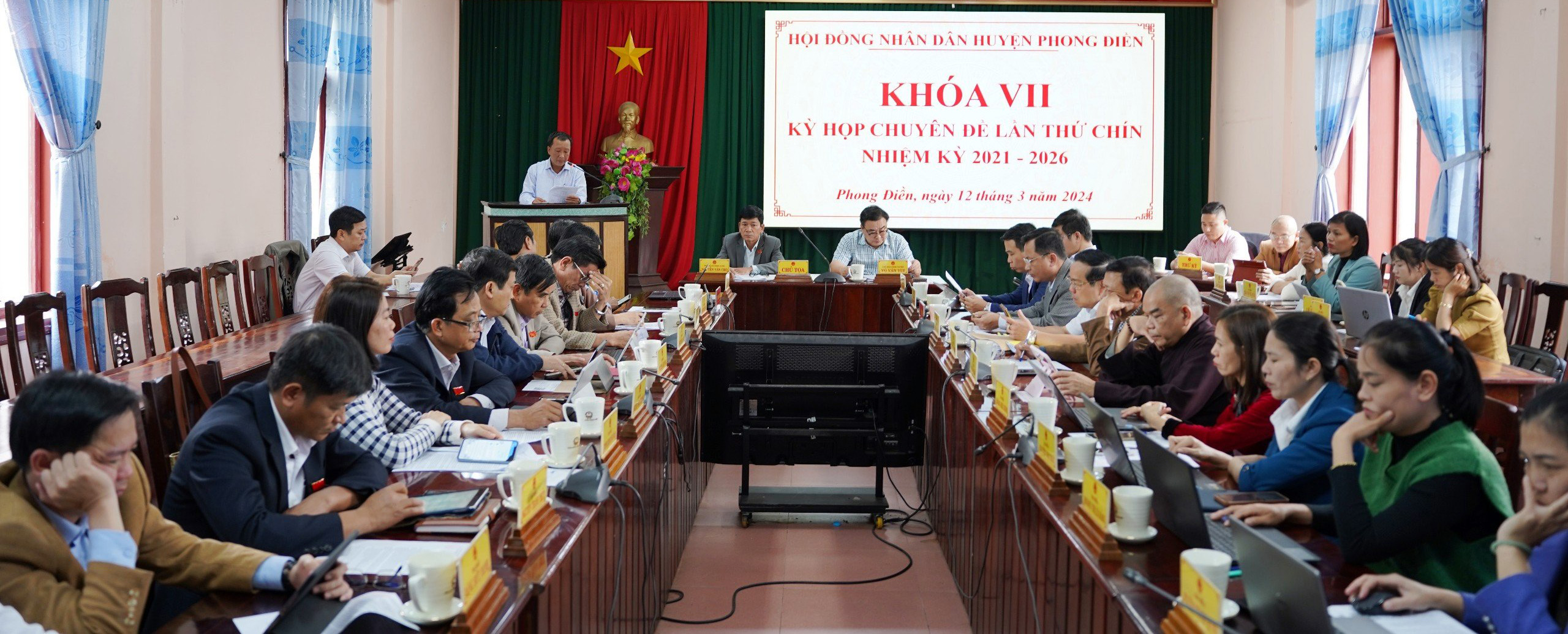 Phong Điền nhất trí chủ trương thành lập thành phố trực thuộc Trung ương