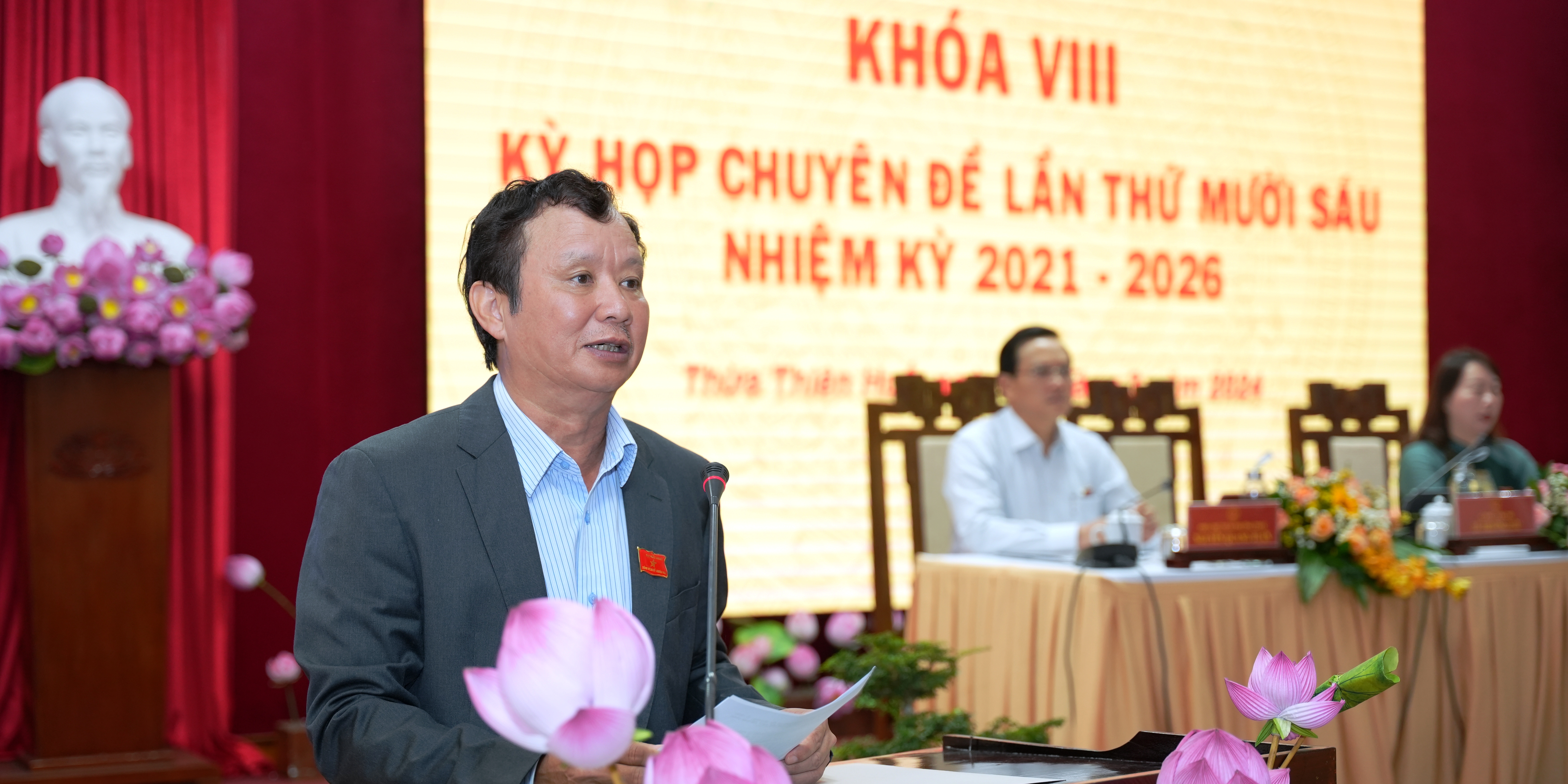 Hội đồng Nhân dân tỉnh thông qua nhiều nghị quyết quan trọng