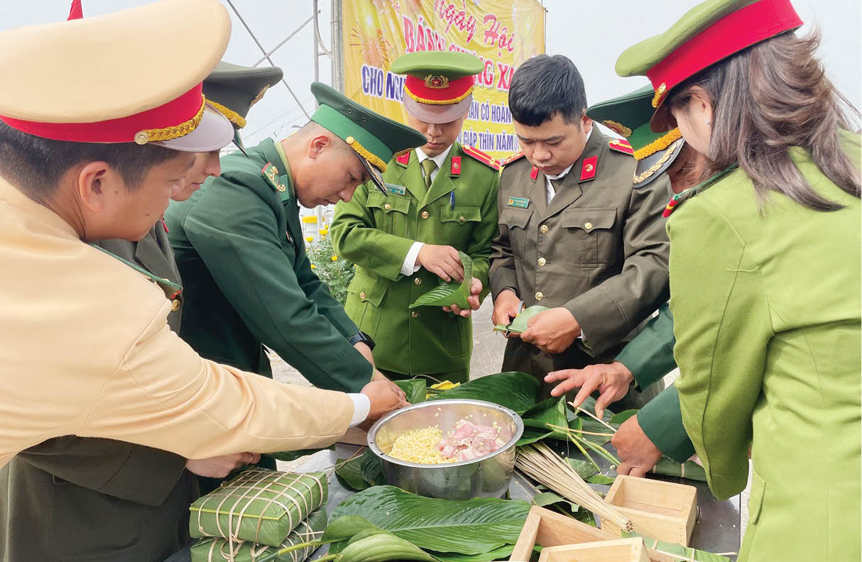 Bí thư Đoàn “quân hàm xanh” năng nổ