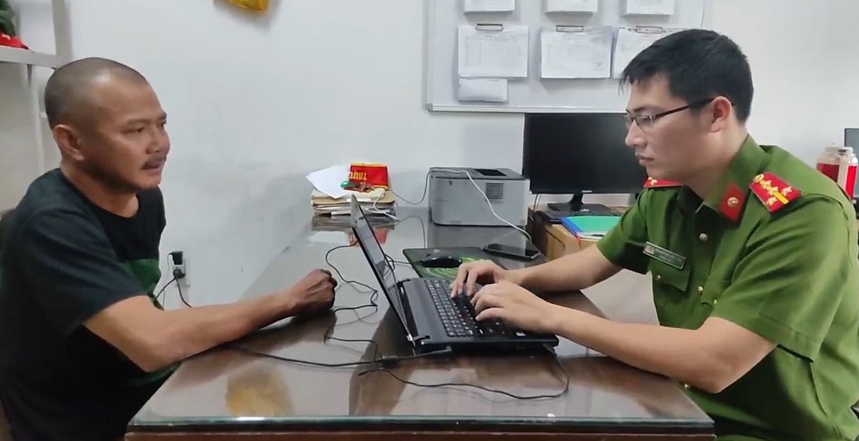 Một đối tượng trộm nhiều mộc bản khắc tranh đã bị Công an TP Huế bắt giữ