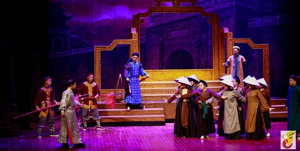 Tìm giải pháp để sân khấu Việt cất cánh