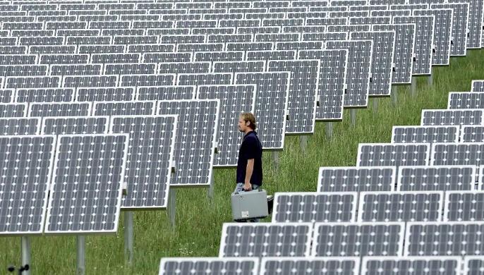 Thúc đẩy quá trình chuyển đổi năng lượng tái tạo