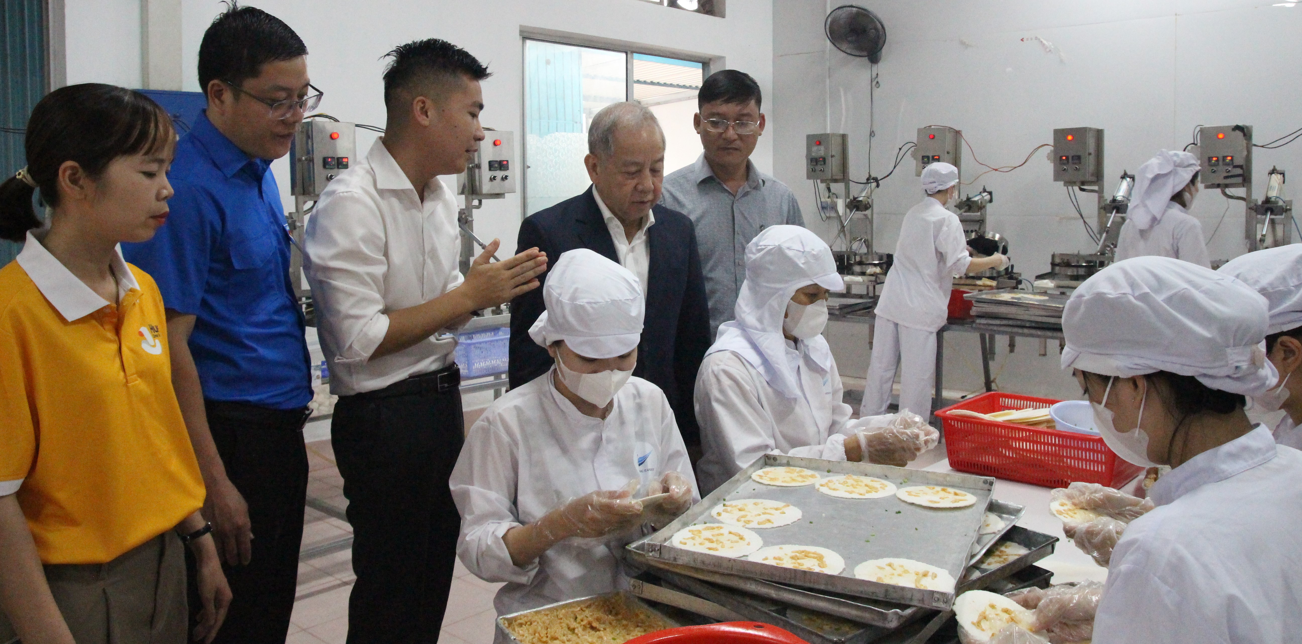 Khơi dậy ý chí, vươn lên làm giàu của người trẻ