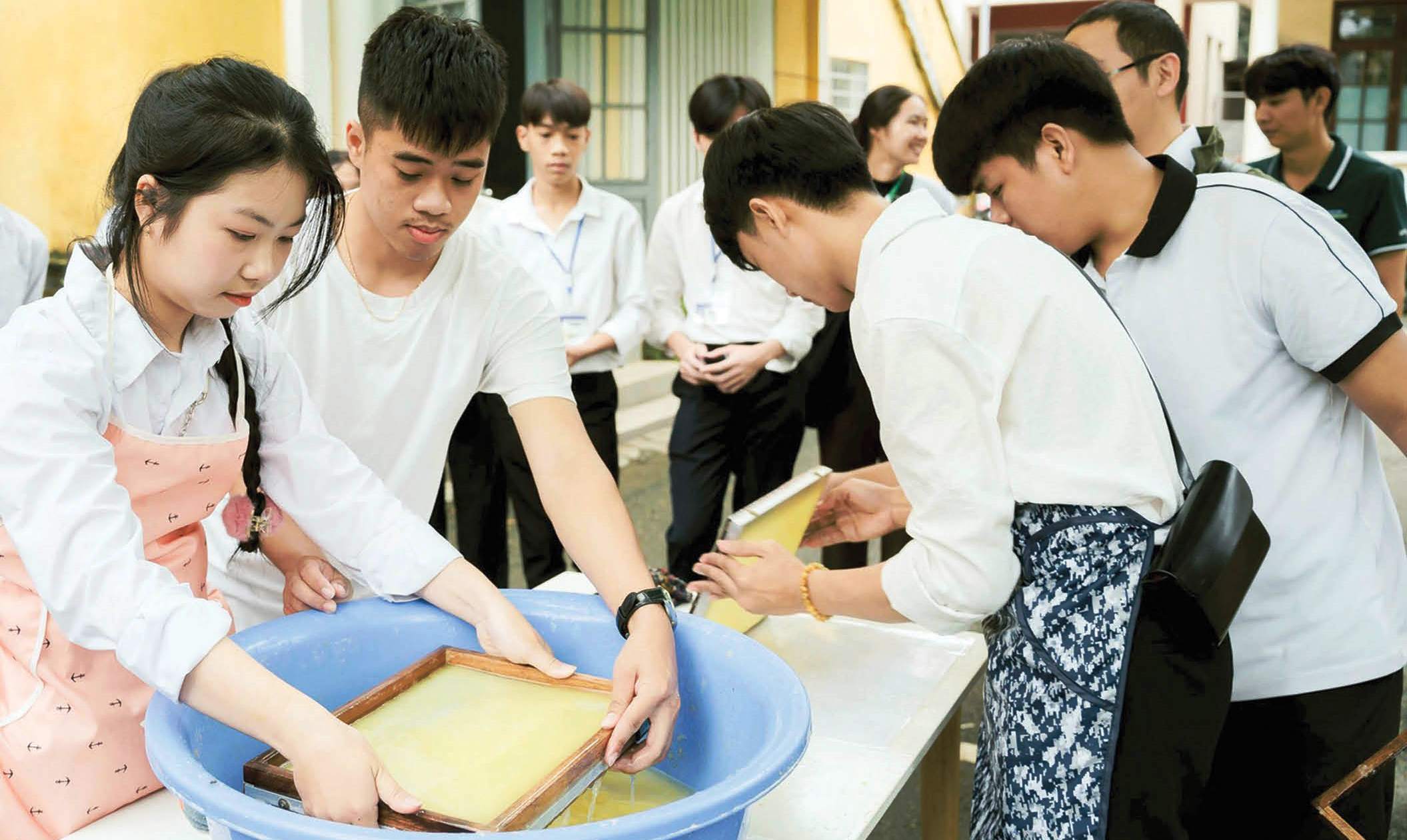 “Tăng tốc” triển khai giải pháp thu hút thí sinh