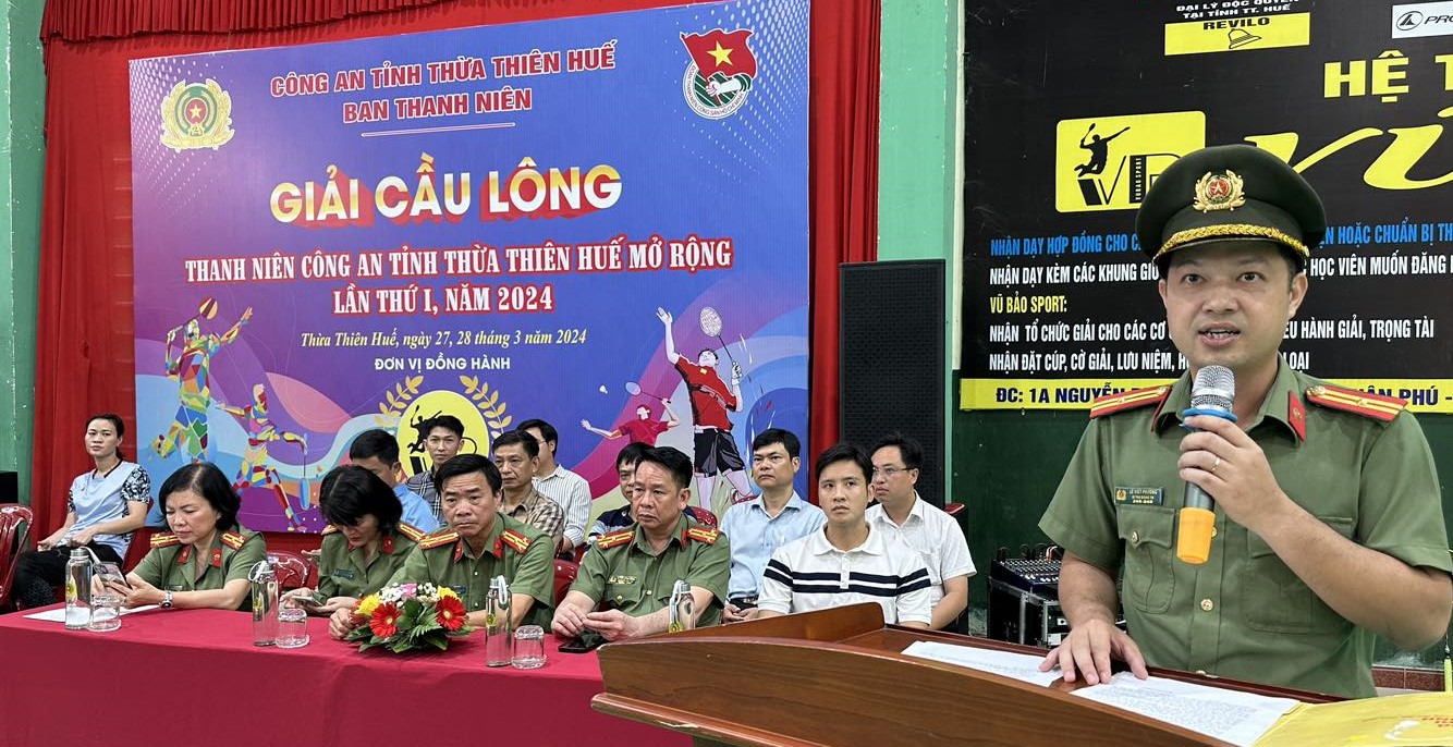 Gần 100 vận động viên tham gia Giải Cầu lông thanh niên Công an tỉnh