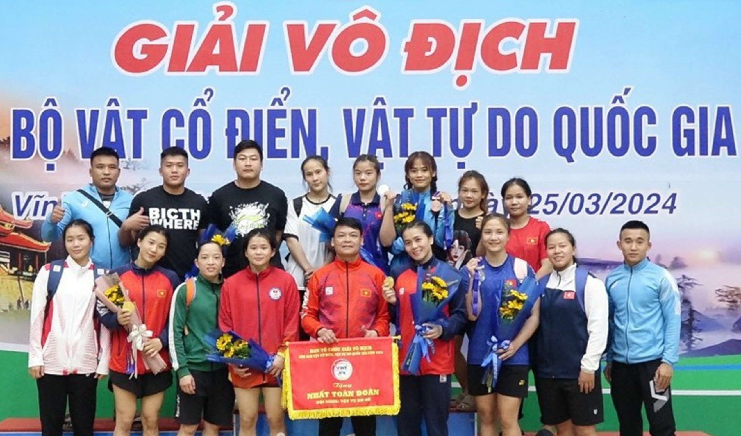 Nội dung vật tự do nữ của Thừa Thiên Huế đứng thứ nhất toàn đoàn