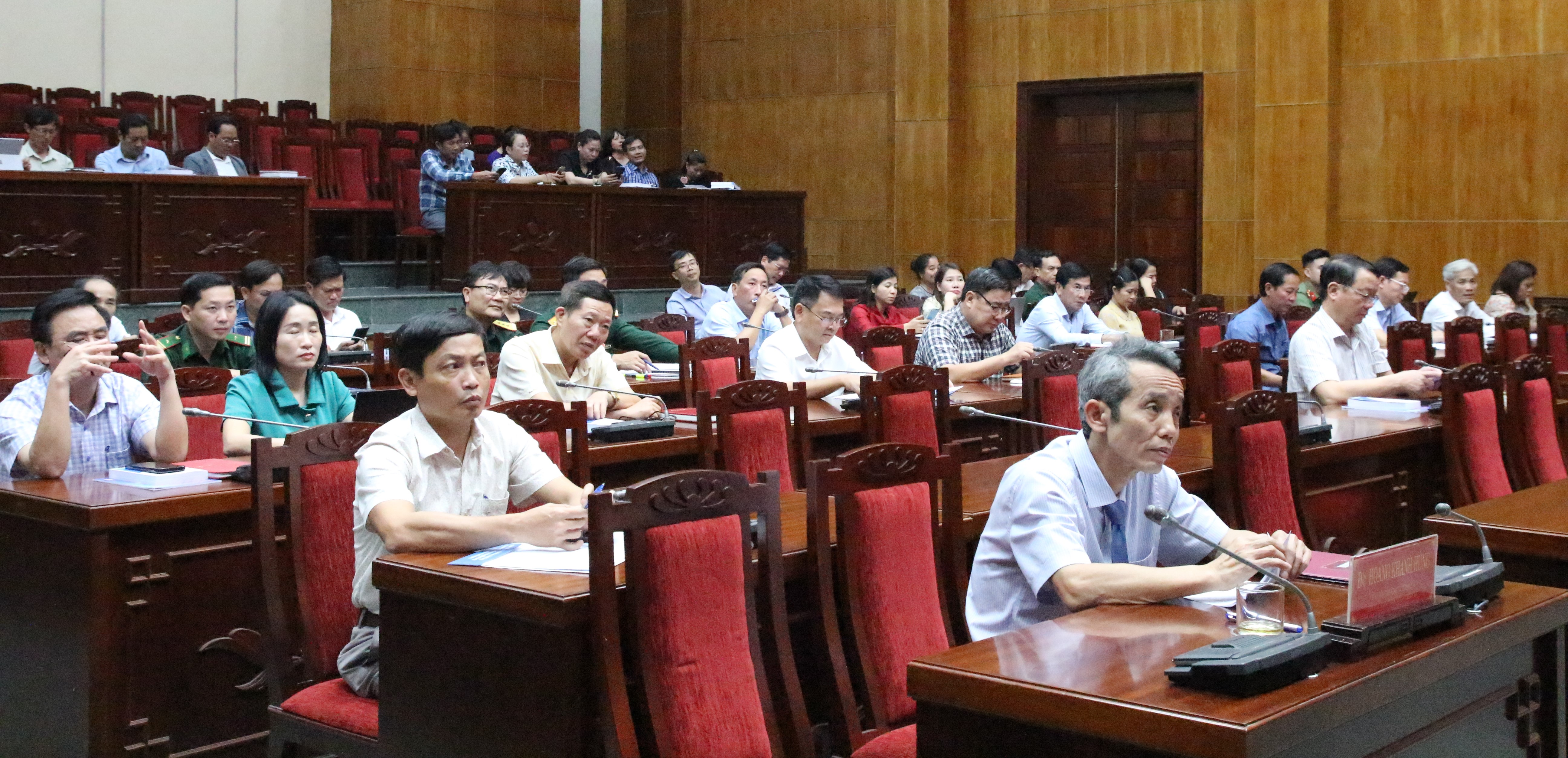 Để người dân cảnh giác với tội phạm sử dụng công nghệ cao