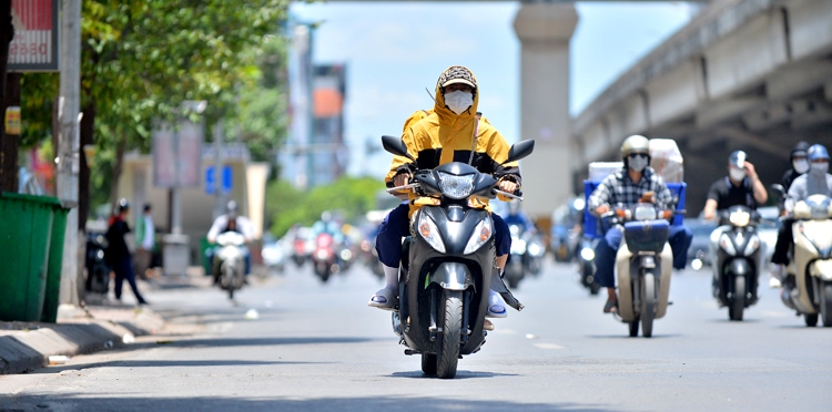 Thời tiết ngày 2 4 Nắng nóng gay gắt từ Thanh Hóa đến Phú Yên