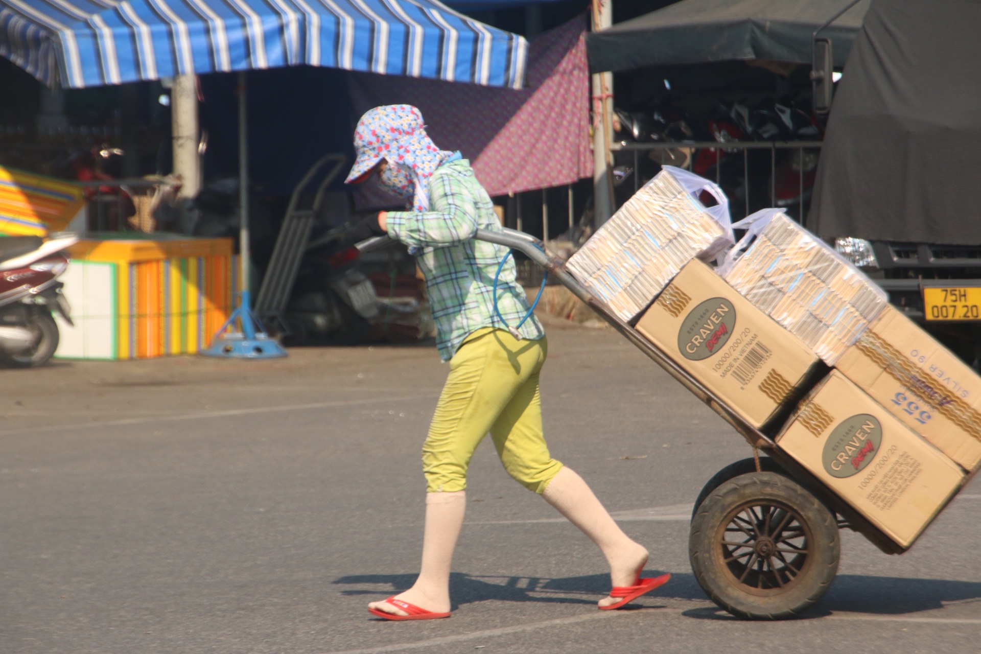 Tiếp tục có nắng nóng gay gắt những ngày tới