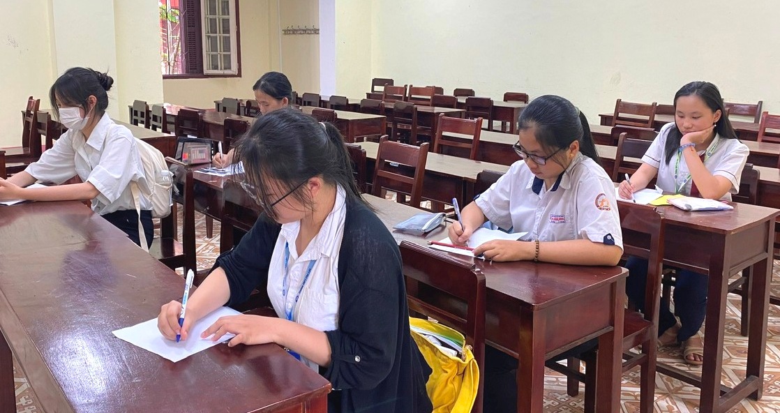 Khởi động cuộc thi tranh biện tiếng Anh cấp tỉnh