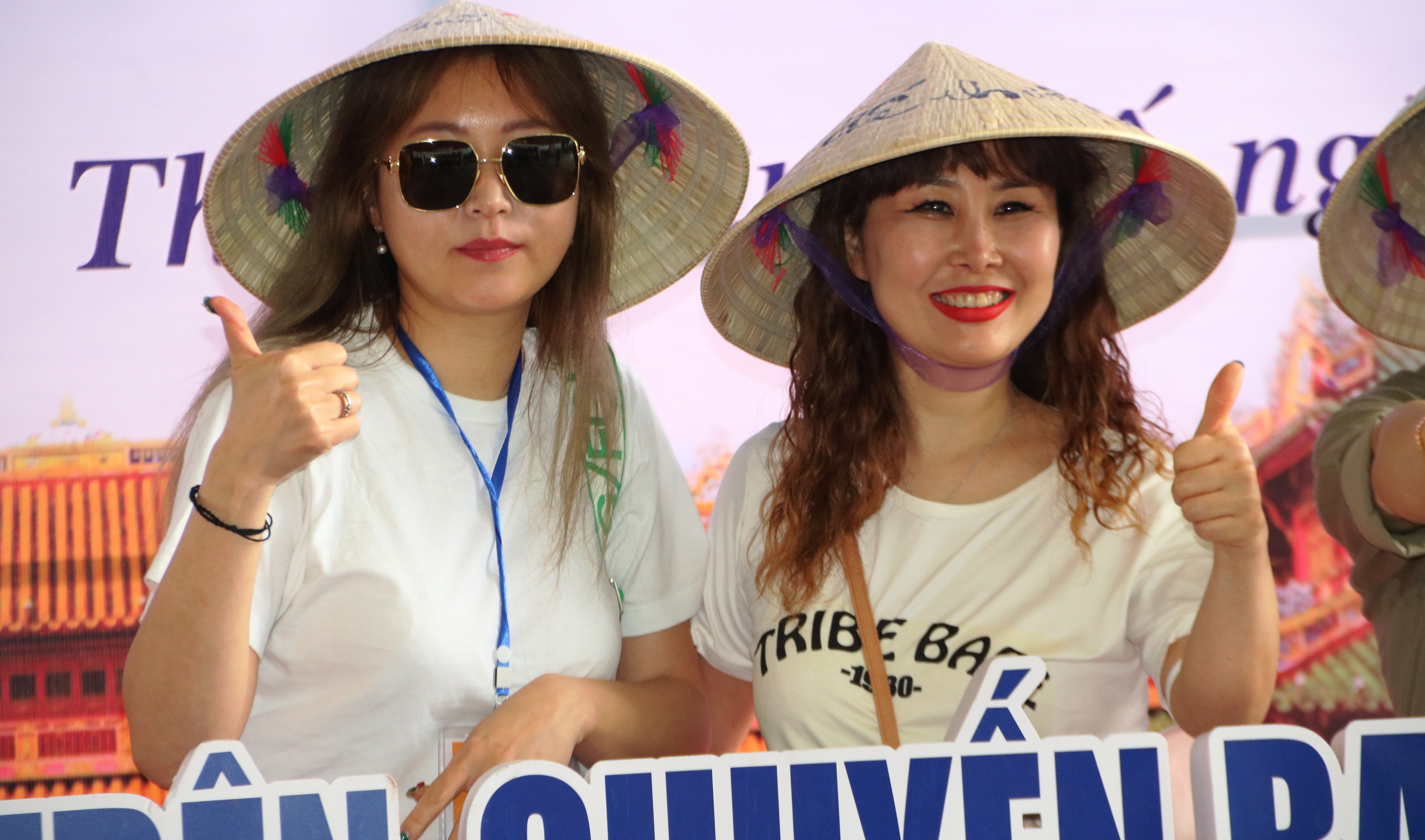 Bản tin Văn hóa du lịch ngày 11 4