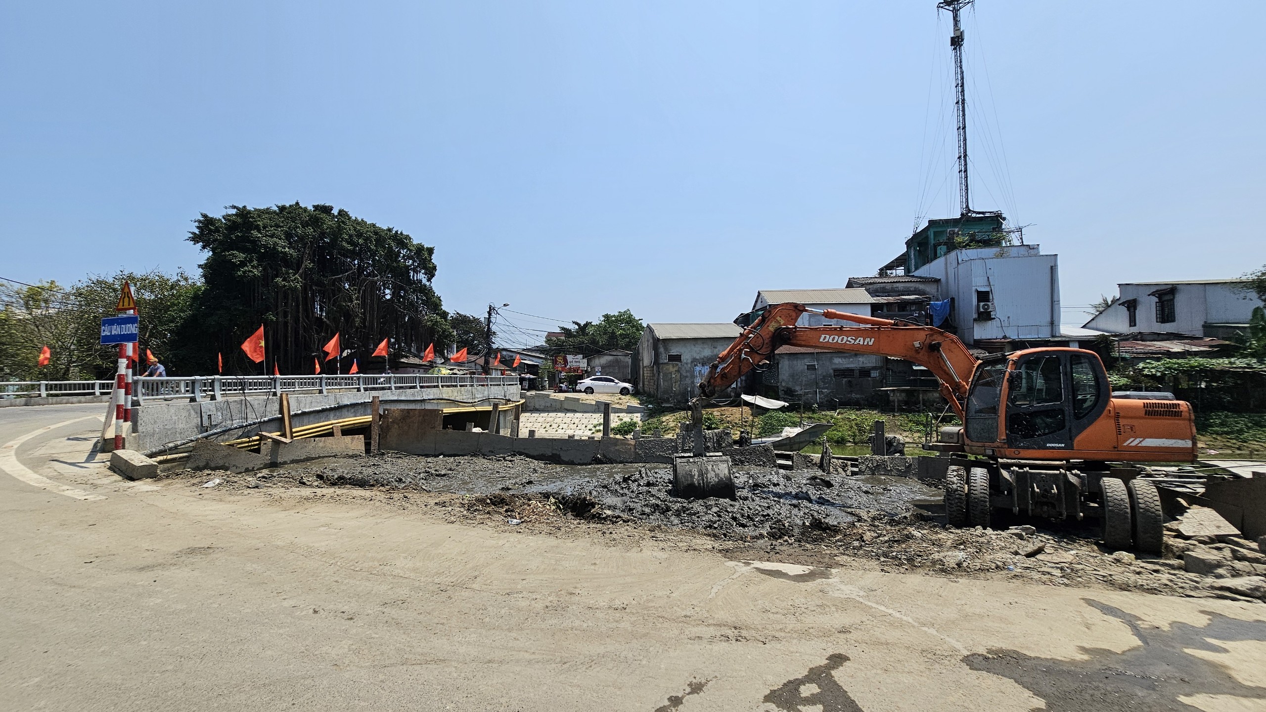 Phân tích bùn nạo vét công trình khơi thông hói Phát Lát để xử lý ô nhiễm