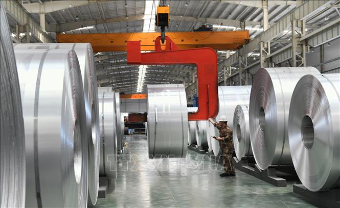 Báo động nhập khẩu thép cán nóng Cần thiết điều tra phòng vệ