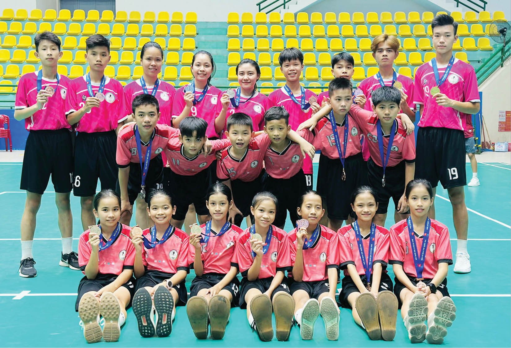 Hy vọng cho đá cầu Huế