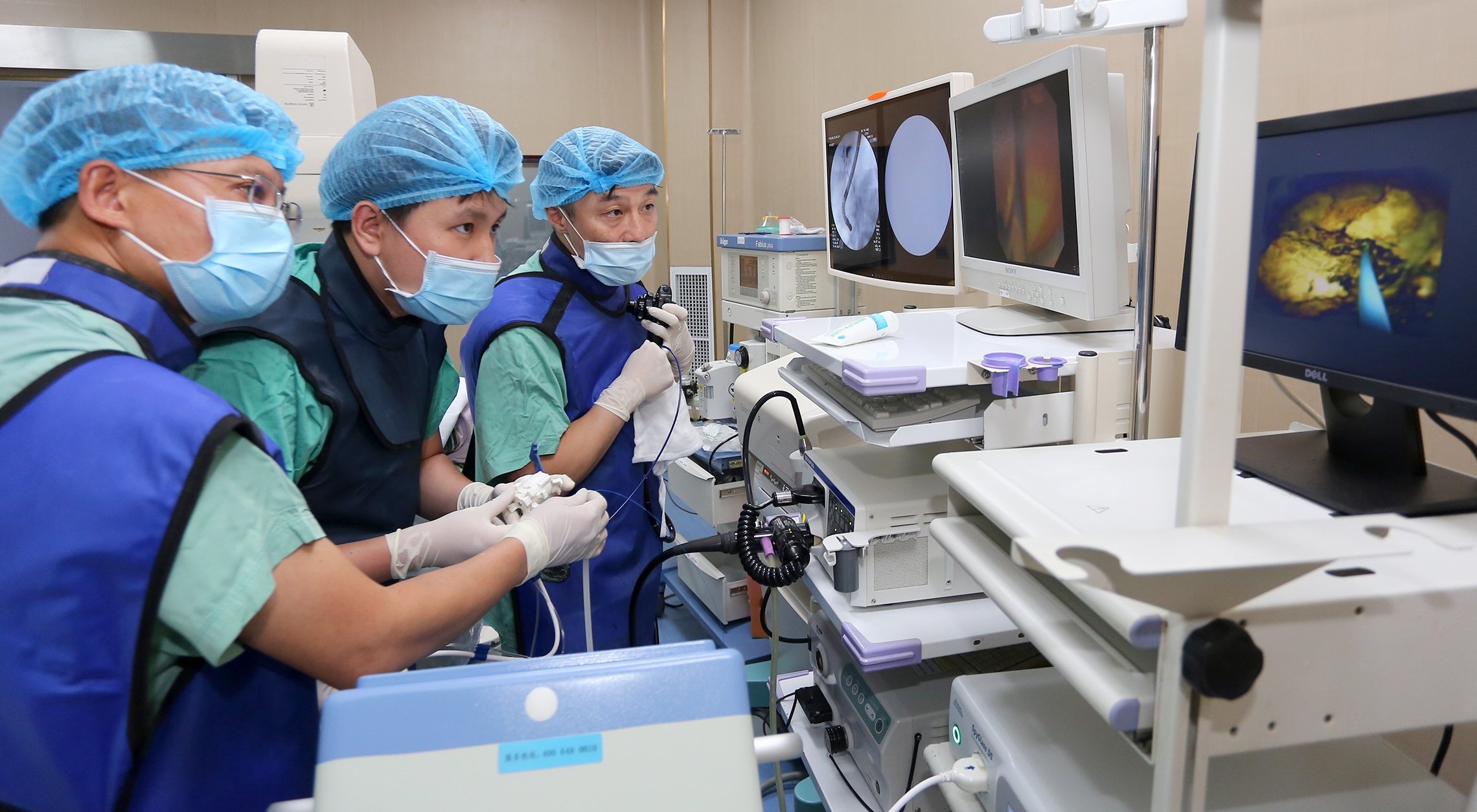 Đào tạo nội soi cho bác sĩ 5 bệnh viện khu vực miền Trung