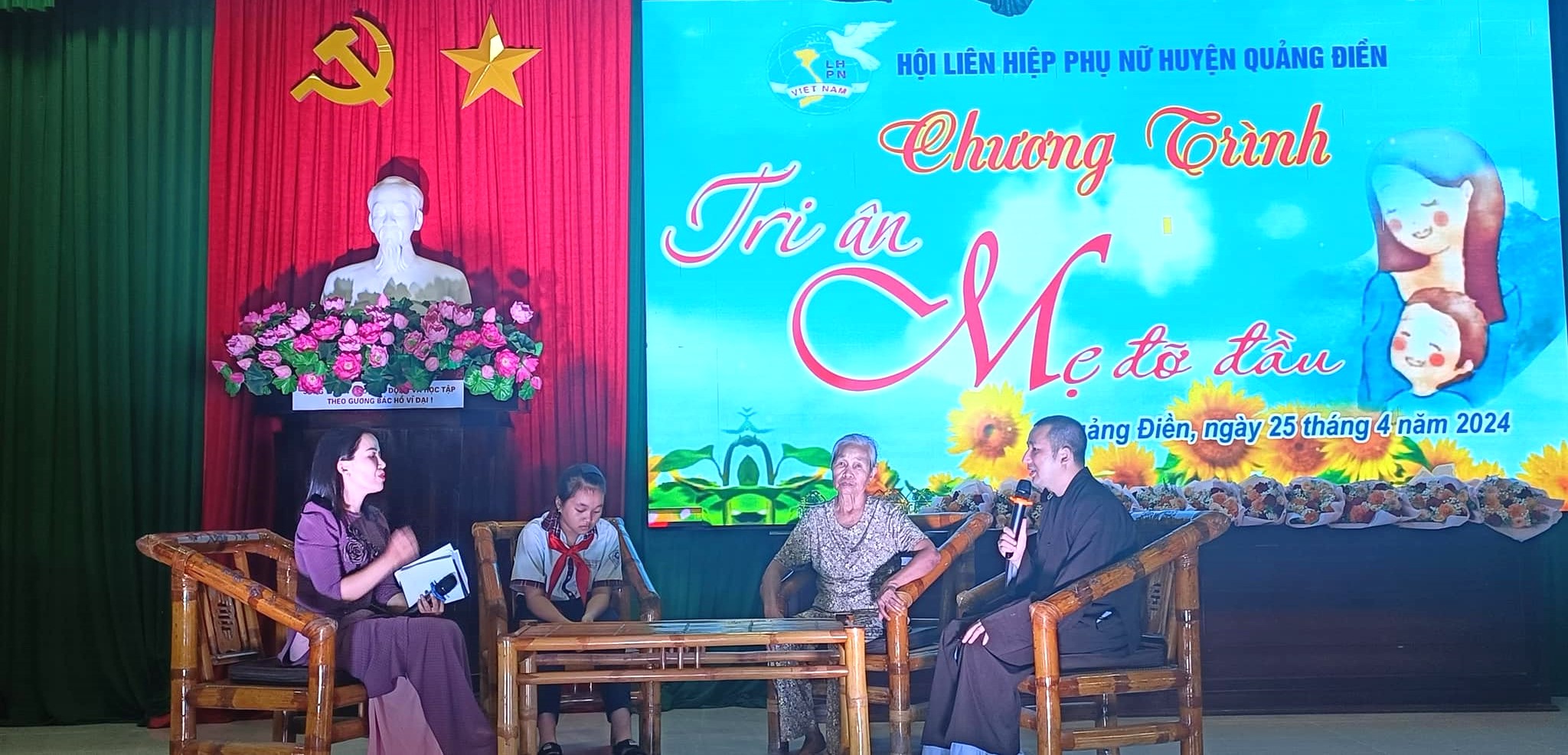 Tri ân “Mẹ đỡ đầu” nhận chăm sóc, nuôi dưỡng trẻ mồ côi