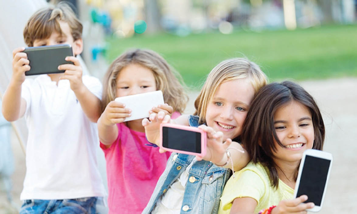 UNESCO nhấn mạnh tác hại của truyền thông xã hội đối với bé gái