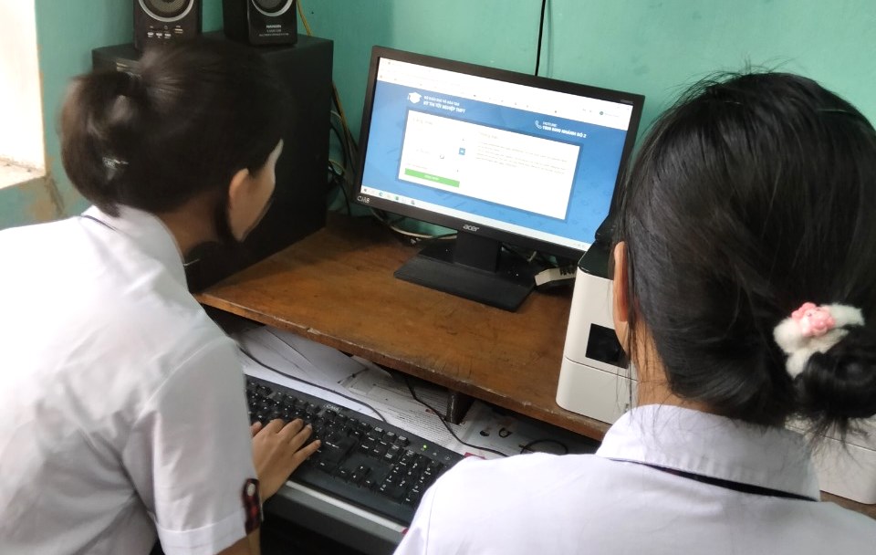 Đăng ký thi thử trực tuyến trên hệ thống