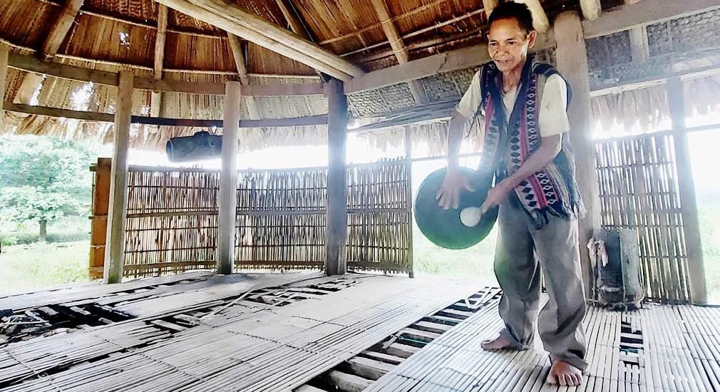 “Cầu nối” giữa Đảng và Nhân dân