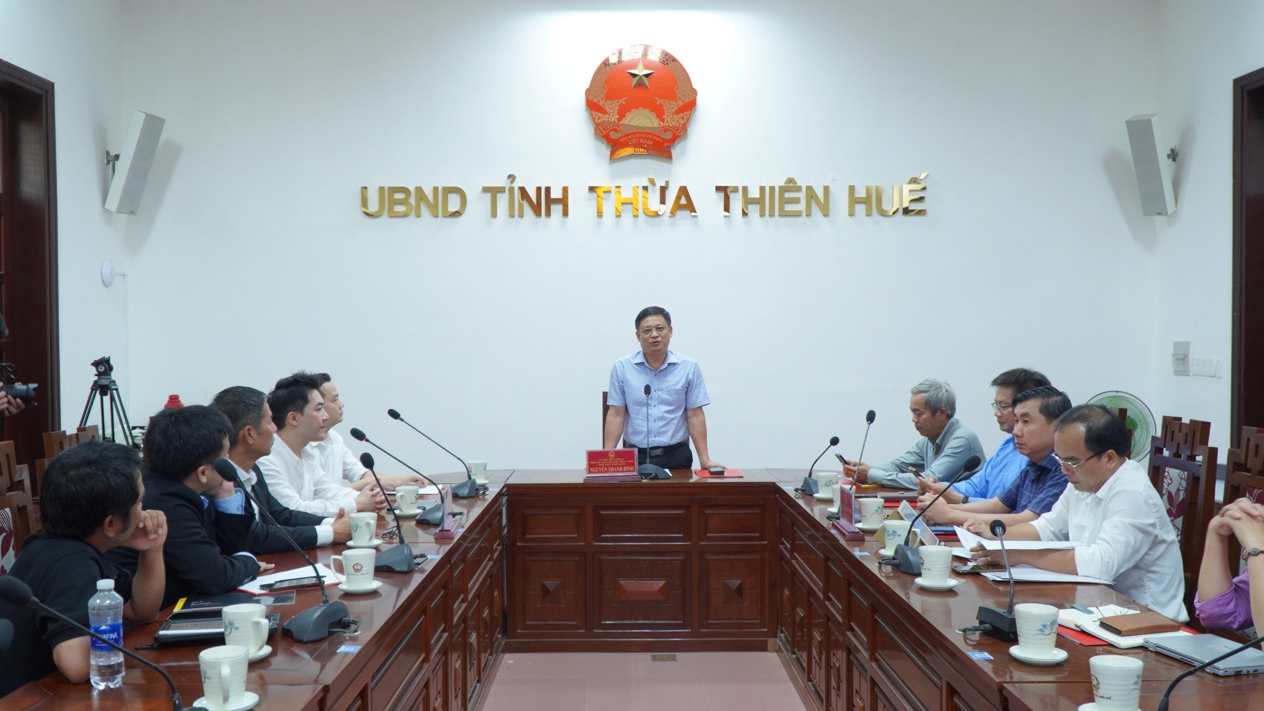 Lãnh đạo tỉnh làm việc với đoàn làm phim “Hoàng hậu cuối cùng”