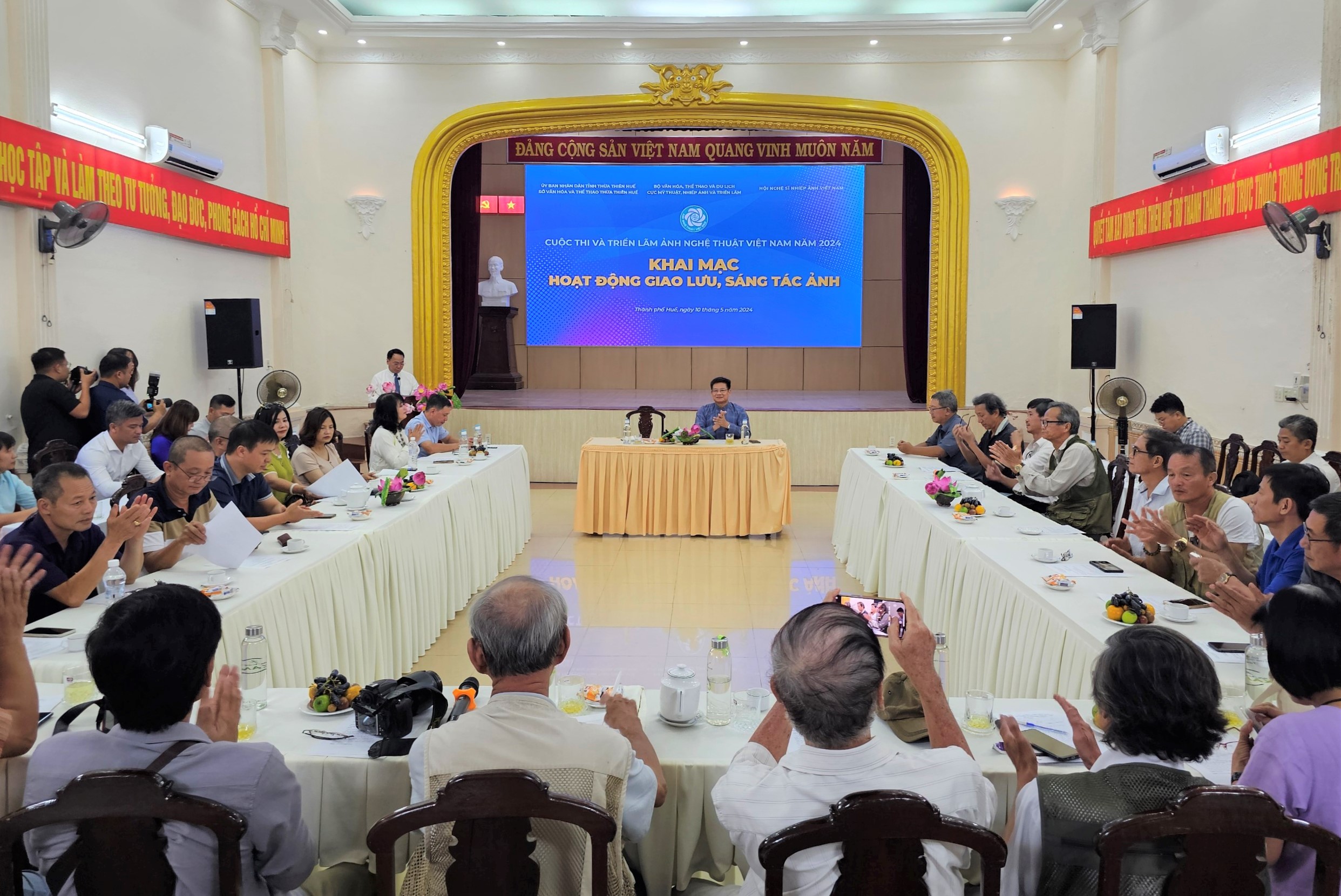 30 nghệ sĩ nhiếp ảnh giao lưu, sáng tác ảnh về Huế