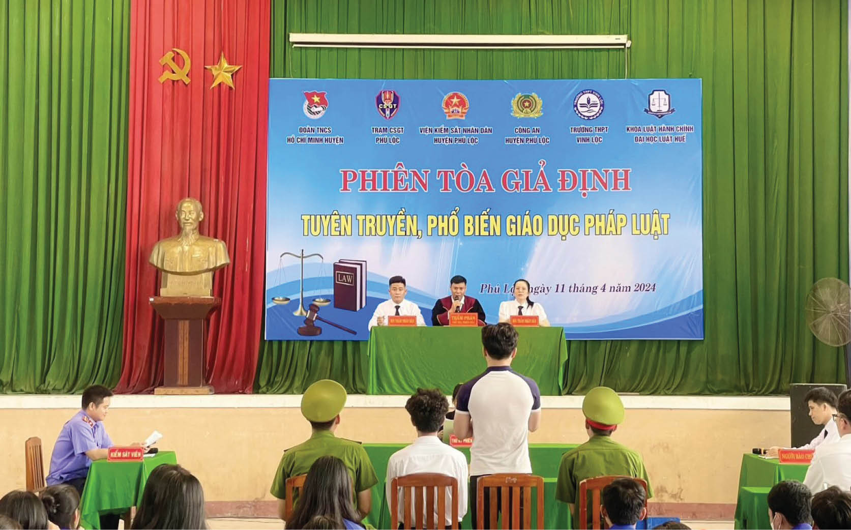 Phiên tòa giả định Án giả nhưng hiệu quả thật